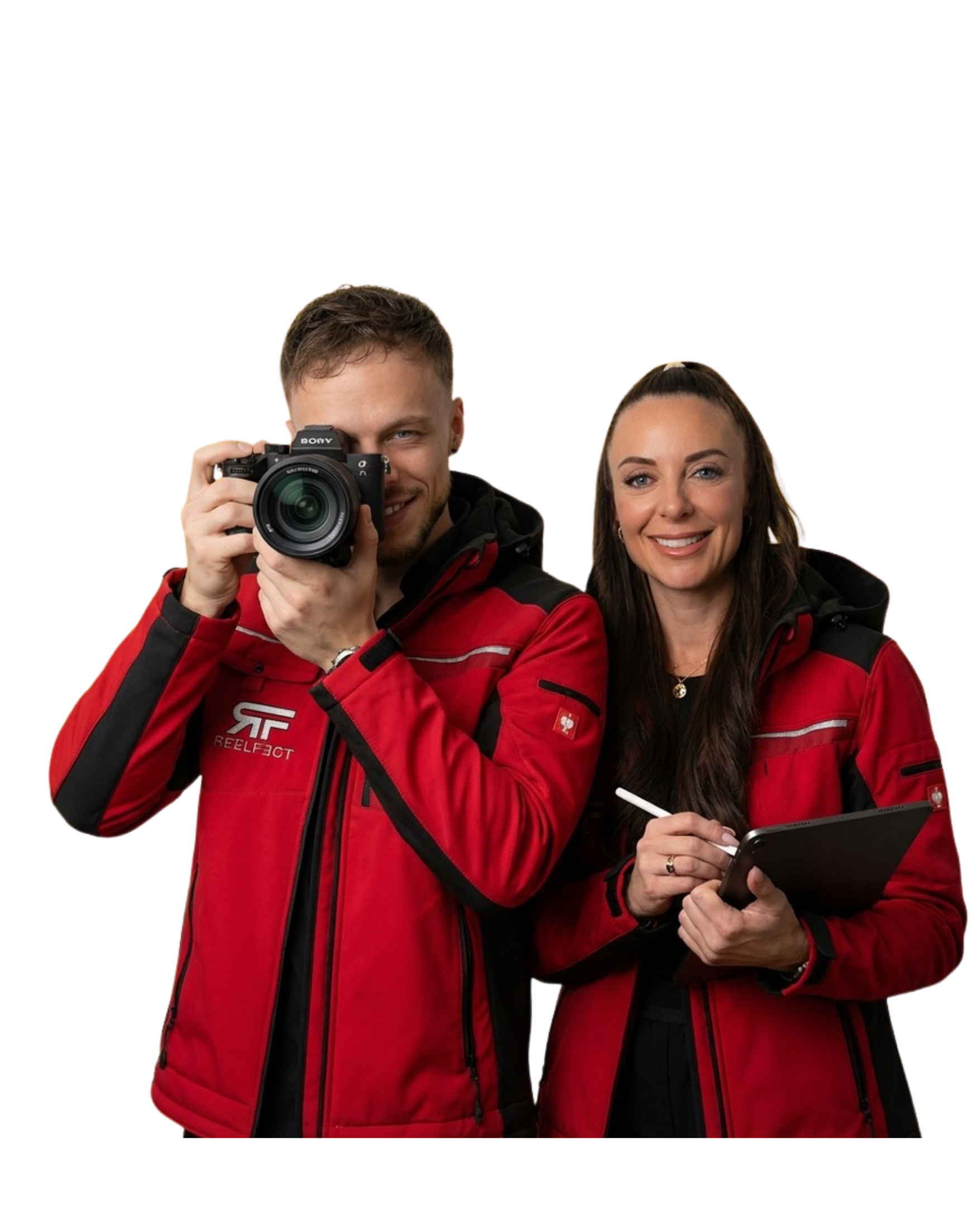 Christoph Becker mit Sony-Kamera und Nina Schnellbach mit Tablet — das Reelfect-Team bei der Arbeit